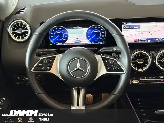 Mercedes-Benz EQA 300