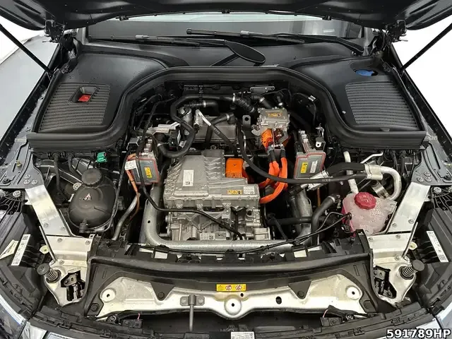 Mercedes-Benz EQC 400