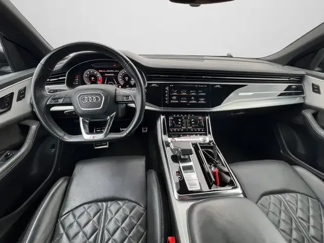 Audi SQ8