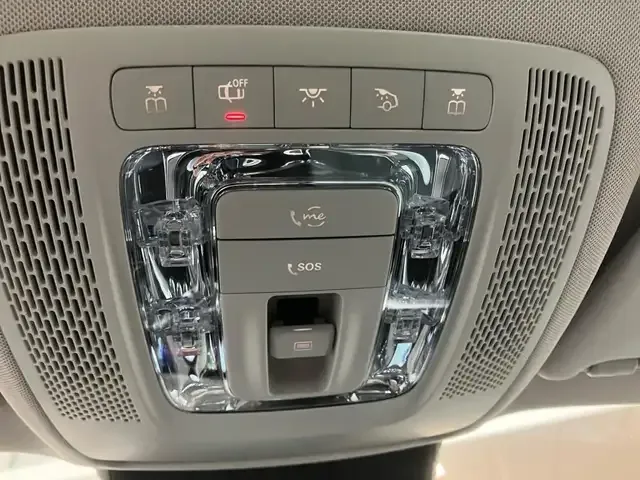 Mercedes-Benz EQB 300