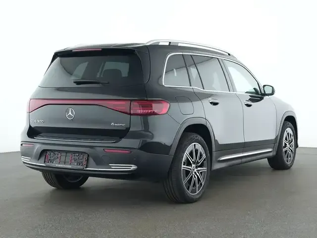 Mercedes-Benz EQB 300