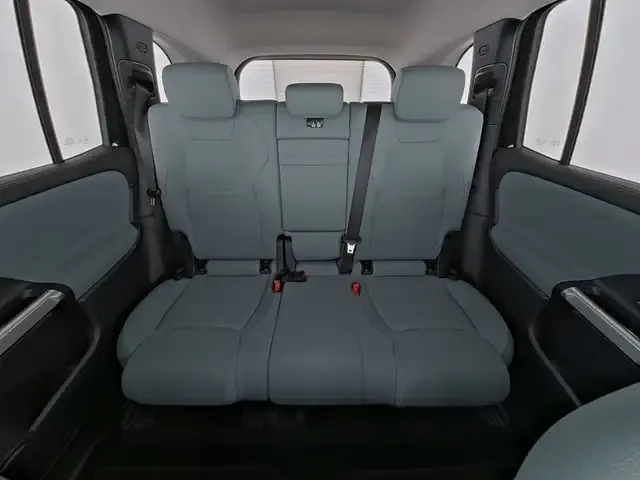 Mercedes-Benz EQB 300