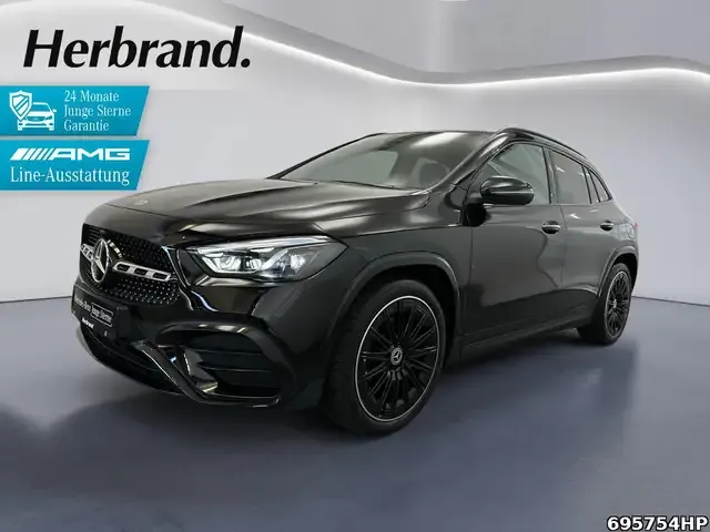 Mercedes-Benz GLA 220