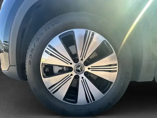 Mercedes-Benz EQA 250