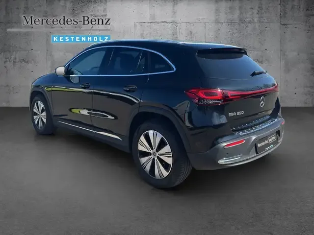Mercedes-Benz EQA 250