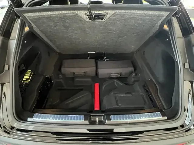 Mercedes-Benz EQC 400