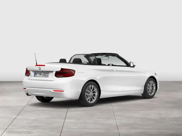 BMW 218
