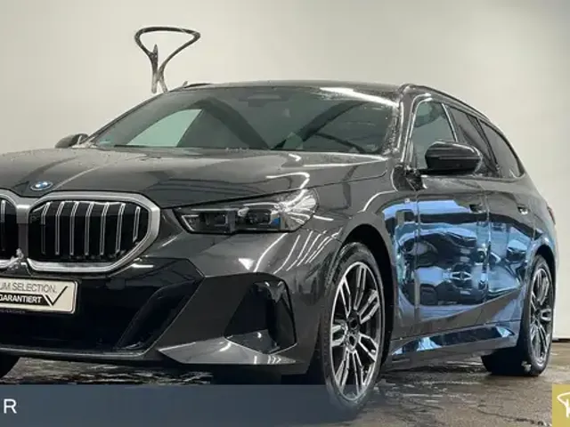 BMW 550