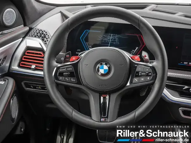BMW XM