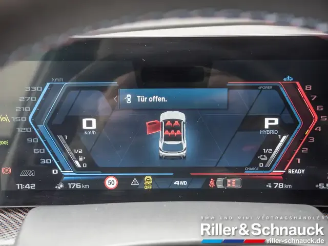 BMW XM