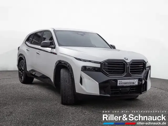 BMW XM