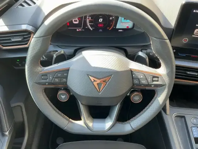 CUPRA Leon