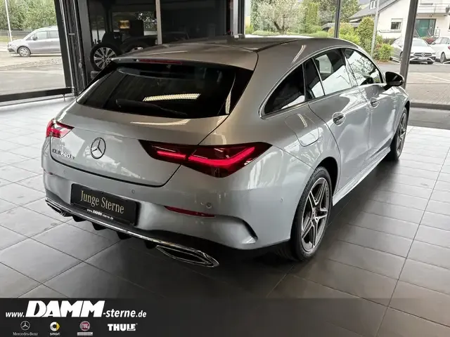 Mercedes-Benz CLA 250