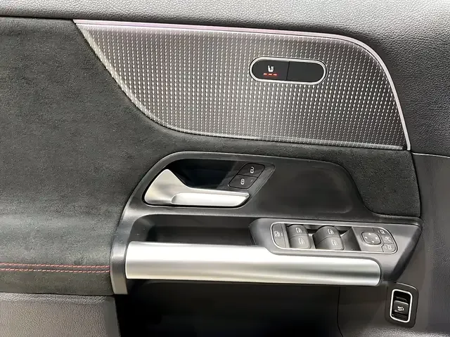 Mercedes-Benz EQA 350