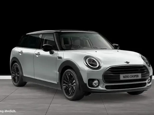 MINI Cooper Clubman