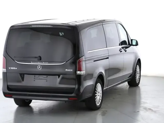 Mercedes-Benz V 300