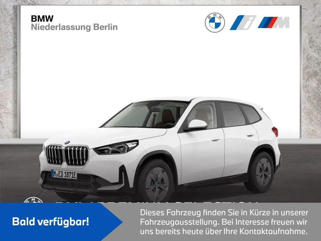 BMW iX1