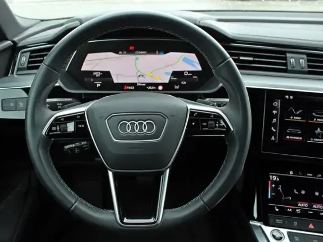 Audi Q8 e-tron