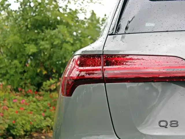 Audi Q8 e-tron