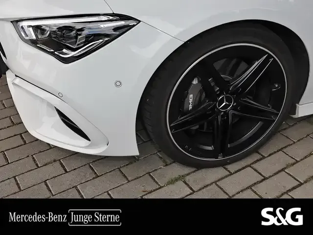 Mercedes-Benz CLA 45 AMG