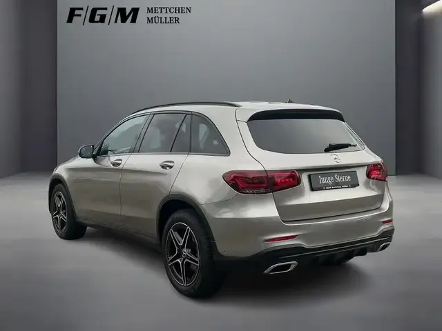 Mercedes-Benz GLC 220