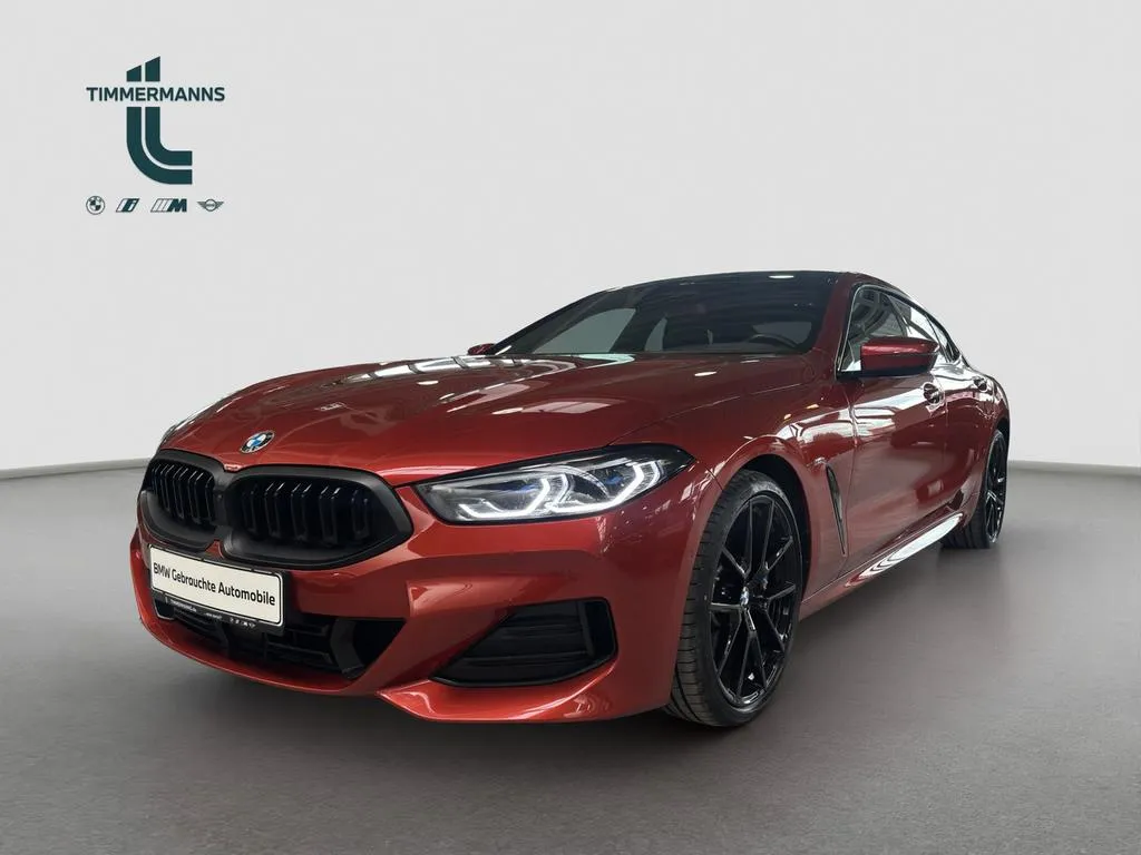 BMW 840