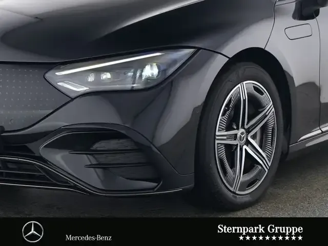 Mercedes-Benz EQE 350