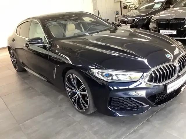 BMW 840