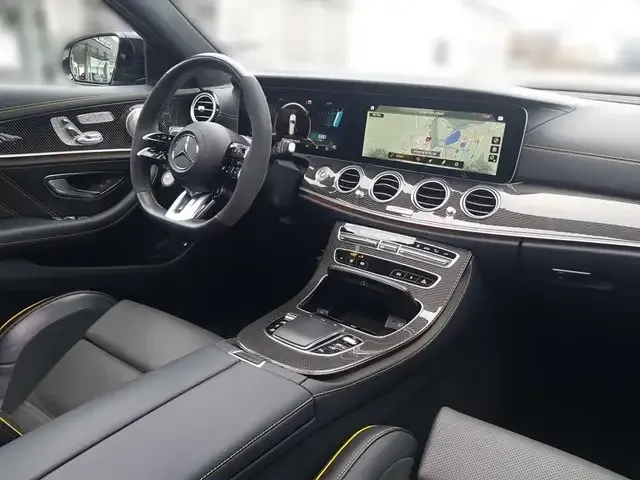 Mercedes-Benz E 63 AMG