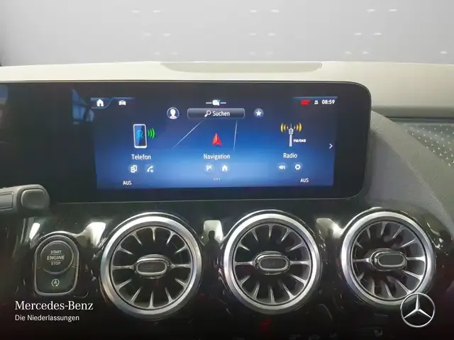 Mercedes-Benz GLA 200