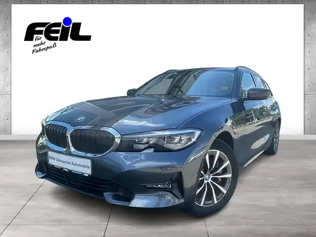 BMW 330