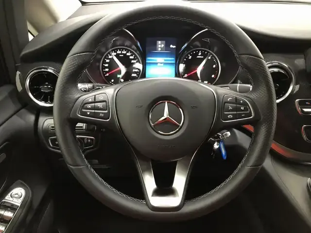 Mercedes-Benz Marco Polo