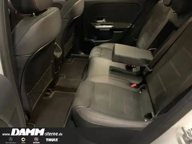 Mercedes-Benz EQA 300