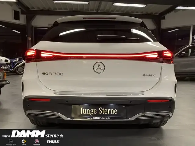 Mercedes-Benz EQA 300