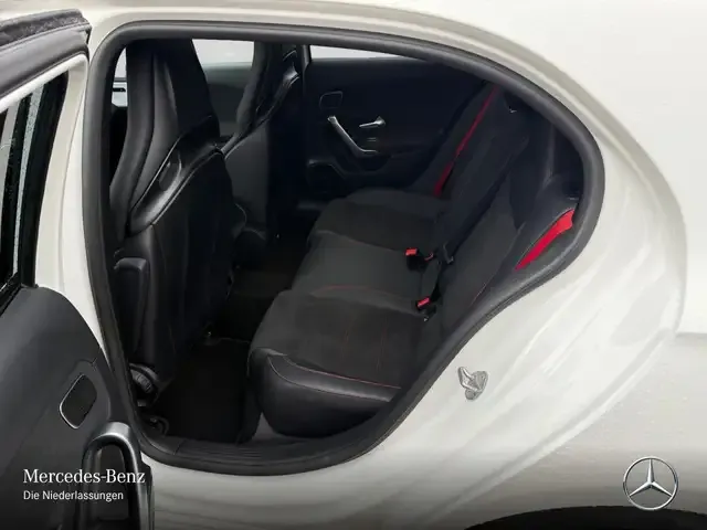 Mercedes-Benz A 35 AMG