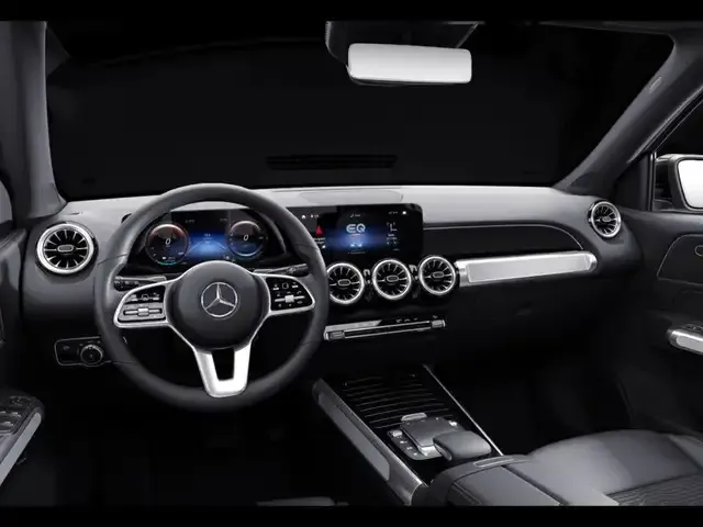 Mercedes-Benz EQB 300