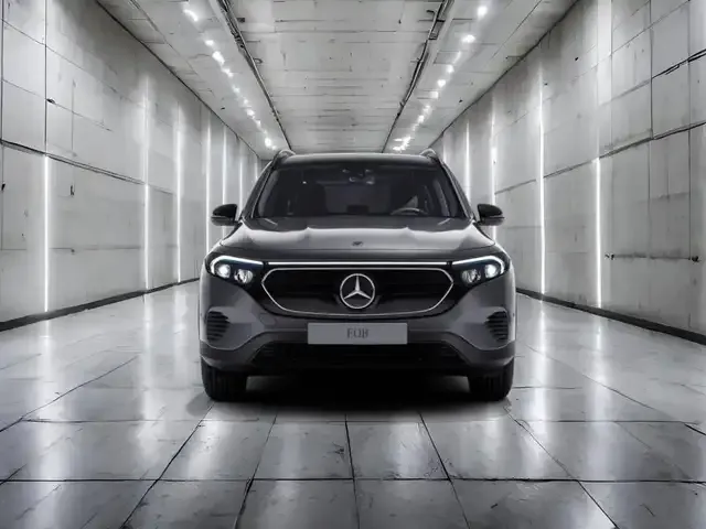 Mercedes-Benz EQB 300