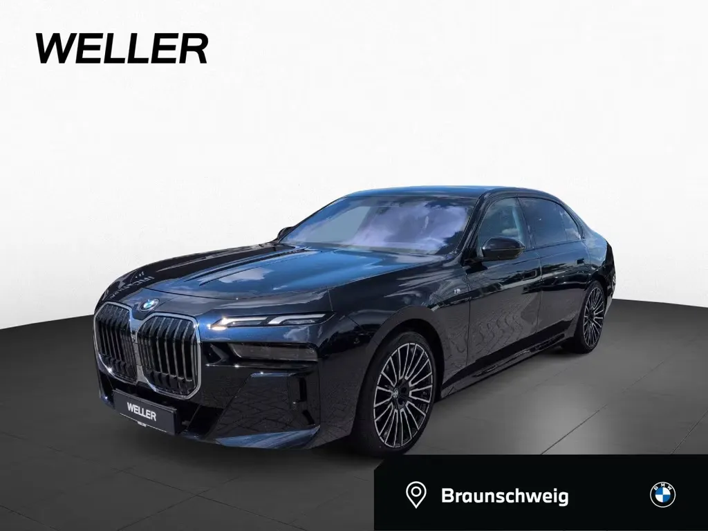 BMW 740