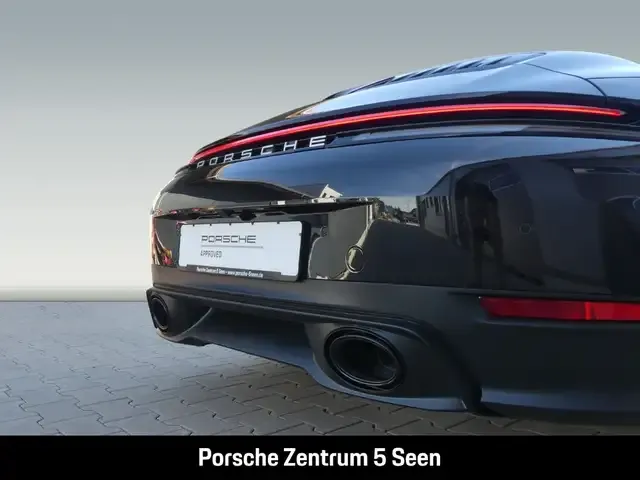 Porsche 992