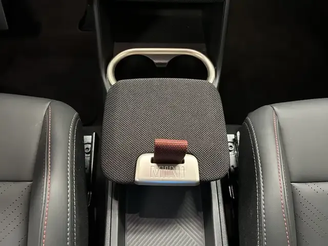 MINI One D Countryman