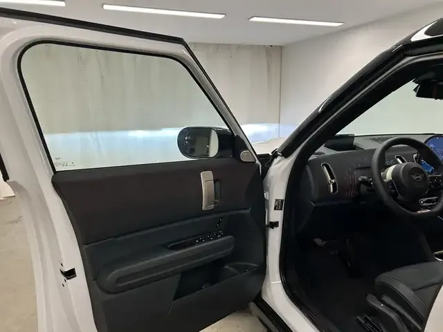 MINI One D Countryman