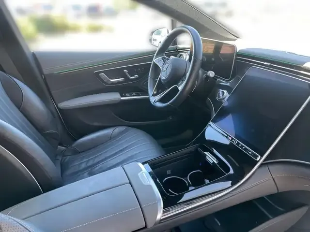 Mercedes-Benz EQS