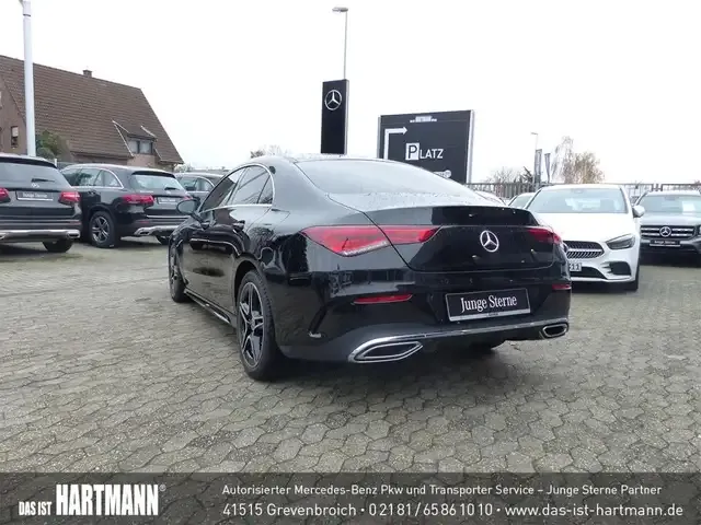 Mercedes-Benz CLA 200