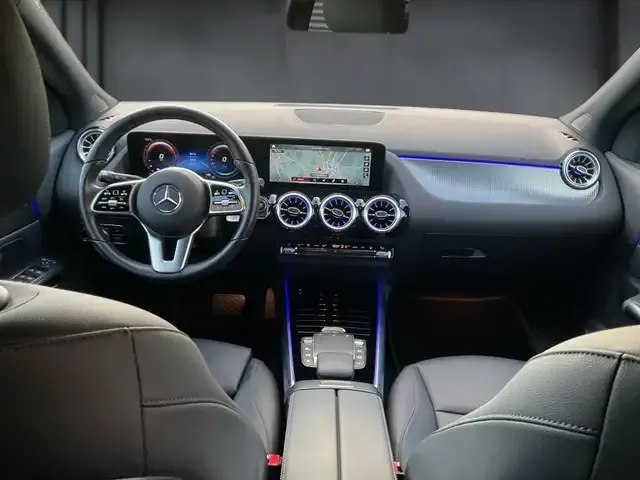 Mercedes-Benz EQA 250