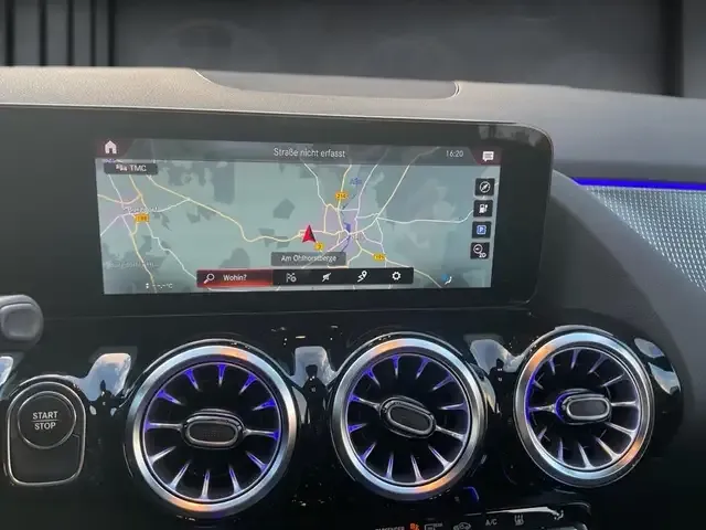 Mercedes-Benz EQA 250