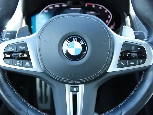 BMW M850