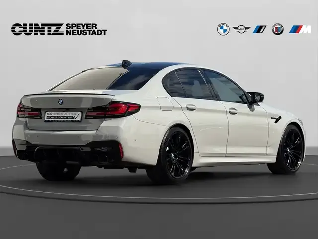 BMW M5