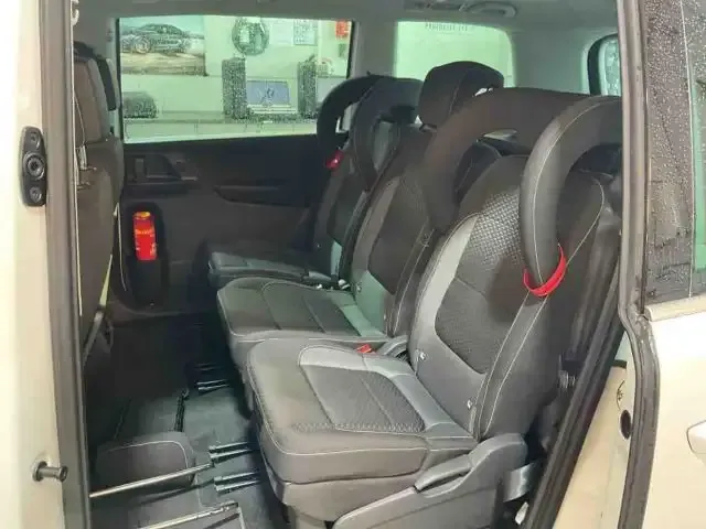 Volkswagen Sharan