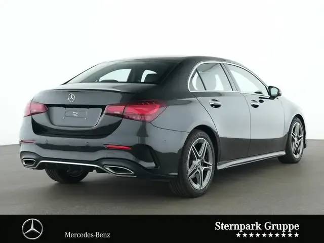 Mercedes-Benz A 220