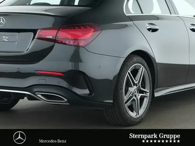 Mercedes-Benz A 220